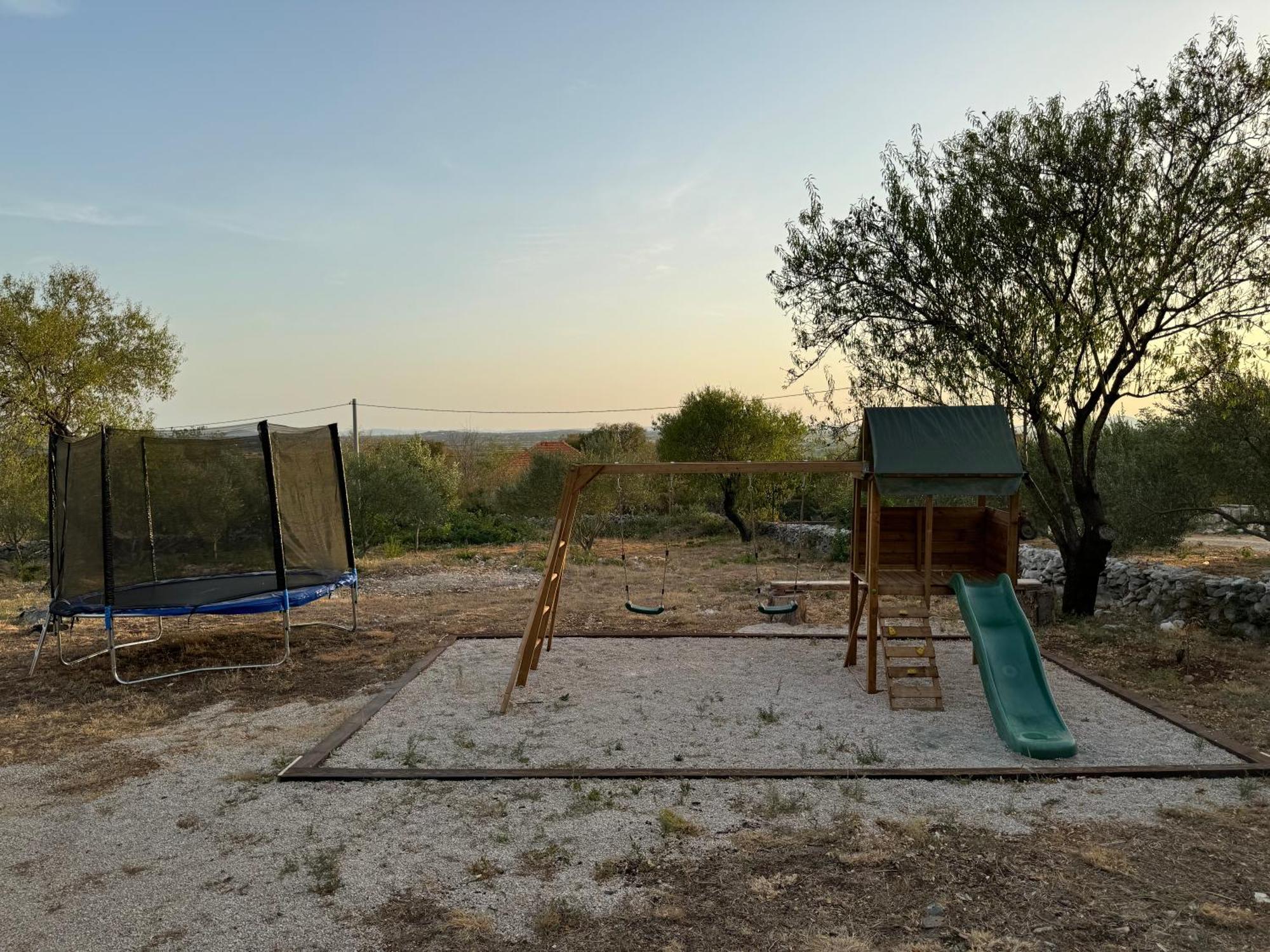 Relax And Unwind: Family-Friendly House Near Zadar In Zagrad别墅 外观 照片